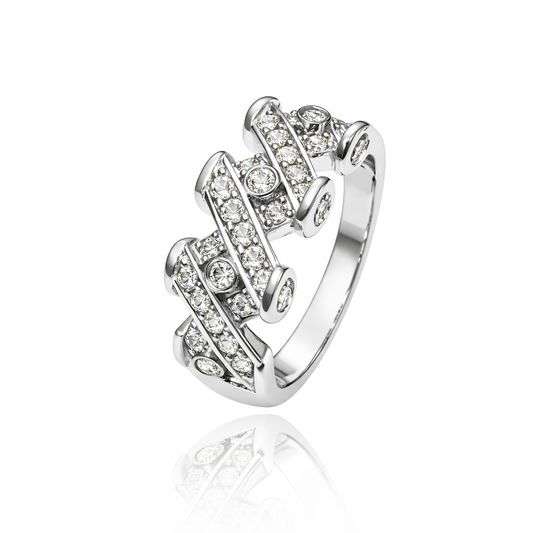 18K White Gold Wide Swirl Diamond Band. 4.5gr TDW: 0.68ct. SI GH
