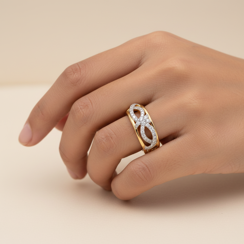 18K Two – Tone Gold Diamond Infinity Ring TDW: 0.15ct SI GH