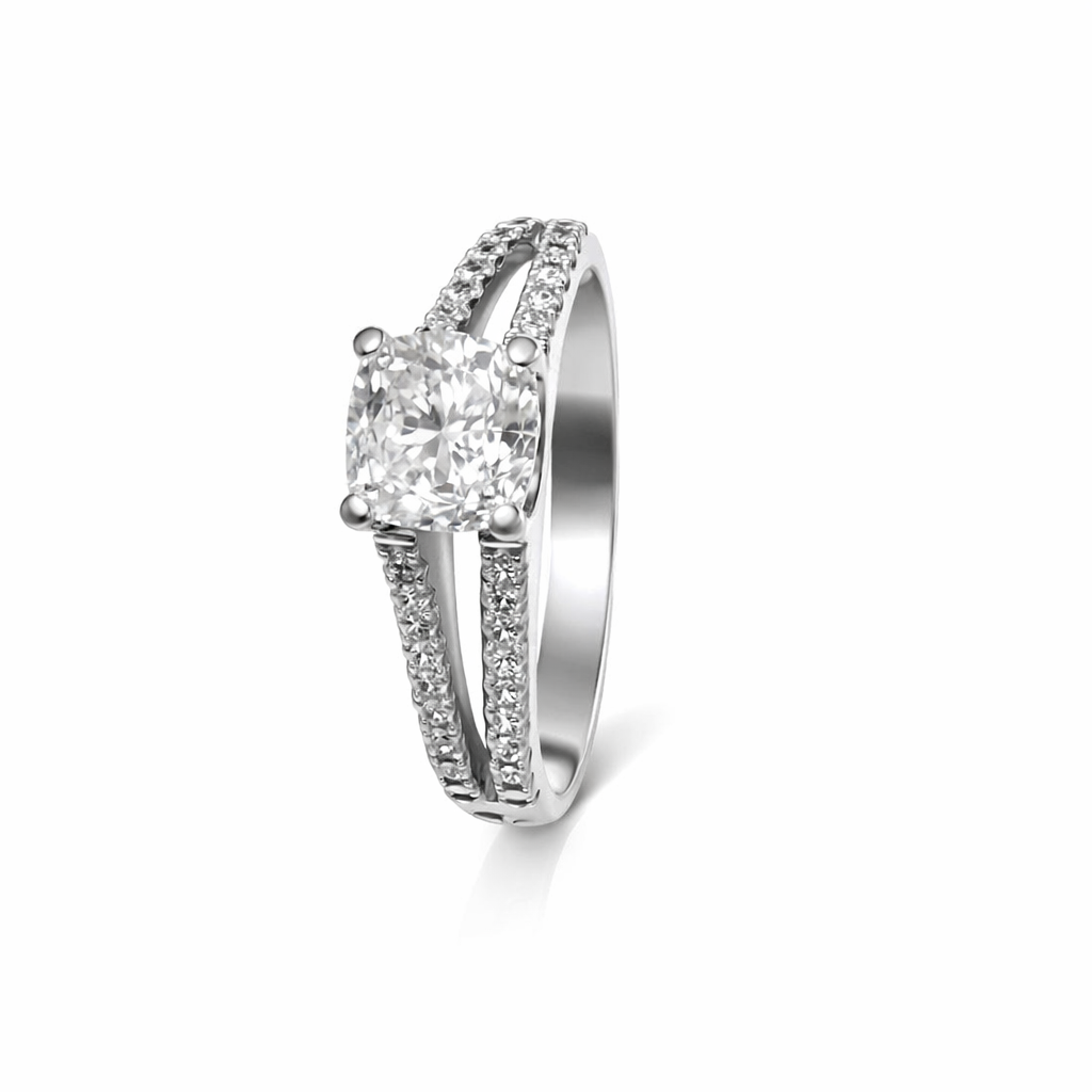 Platinum White Gold Princess Cut Diamond Engagement Ring 950pt TDW: 0.98ct
