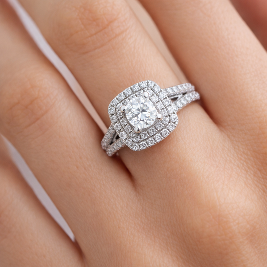 White Gold Engagement Halo Diamond Ring. 14K, TDW: 1.52ct, SI-I, H-I