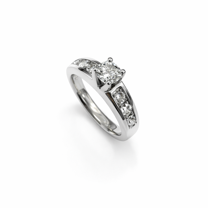 14K White Gold Engagement Diamond Ring setting with 15Round Diamonds TDW: 1.32ct