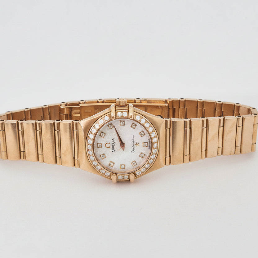 18K Omega Constellation Diamonds MOP Dial $ Bezel / Yellow Gold – Resale Vintage