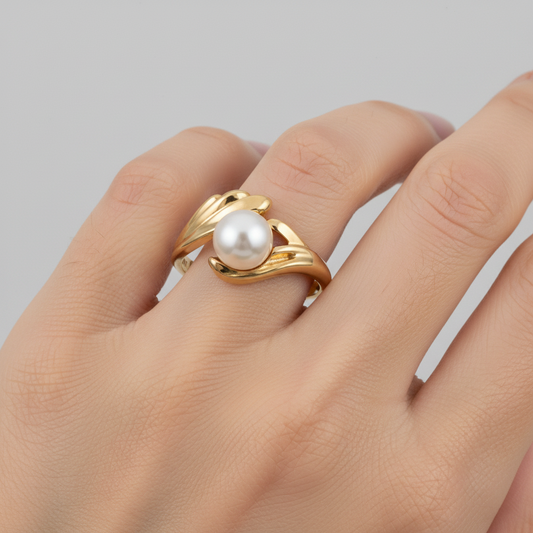 14K Yellow Gold Pearl Bypass Rink