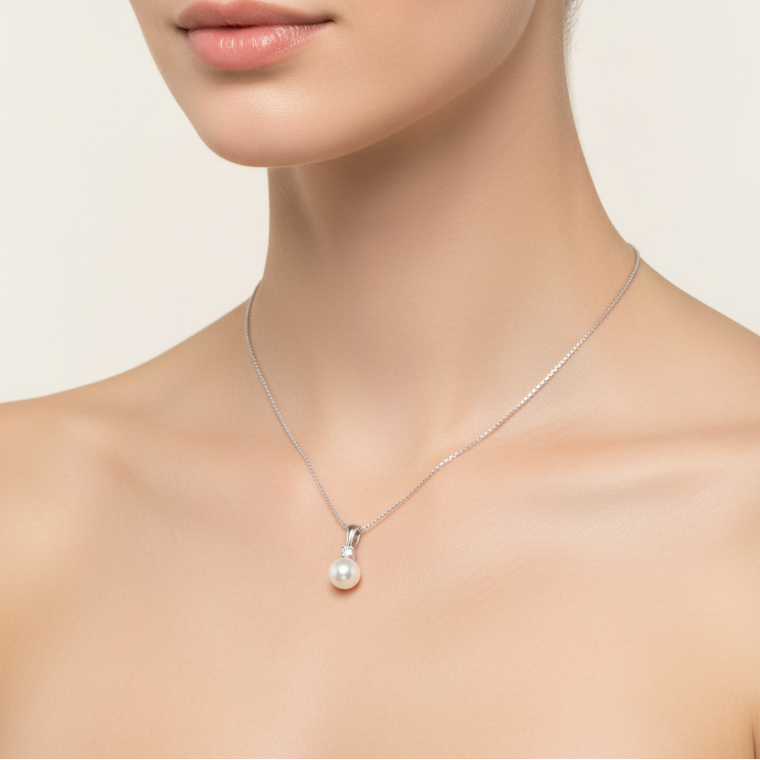 14K White Gold Pearl Necklace with Diamond Accent, TDW:0.03ct