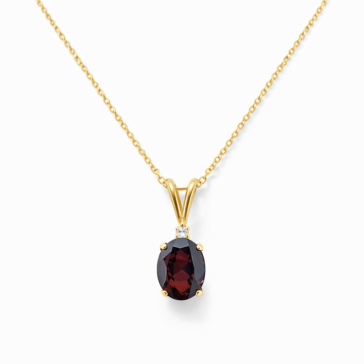 10K Yellow Gold Garnet Pendant Necklace G: 1.10ct TDW: 0.01ct SI I