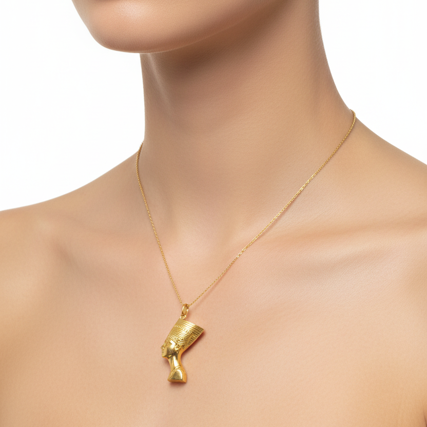 18K Yellow Gold Queen Nefertiti Pendant