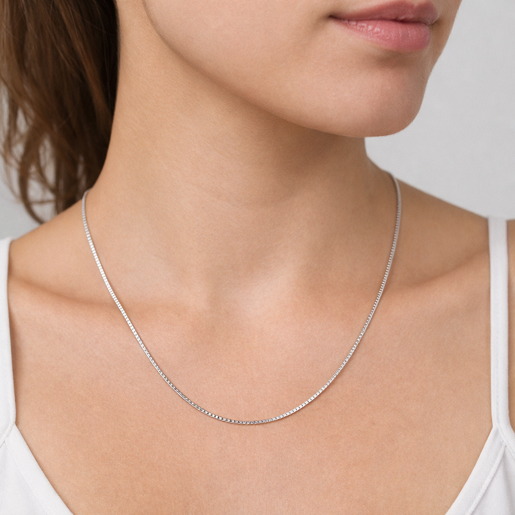 18K White Gold Box Chain 16" 1mm