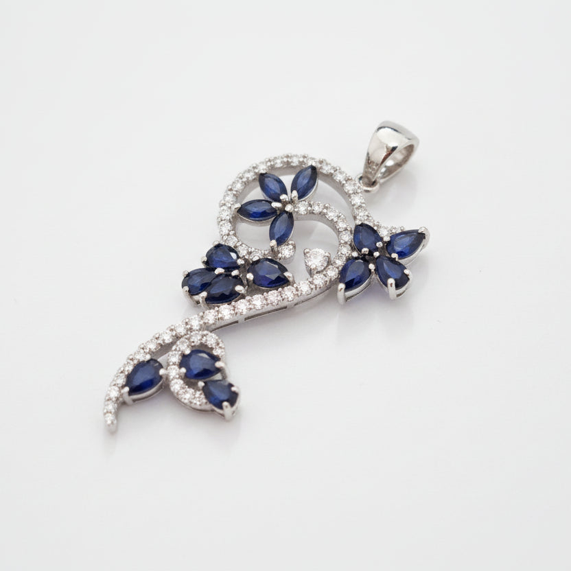 18k White Gold Elegant Pendant set with Diamond and Sapphire, TDW: 0.6ct, F-G