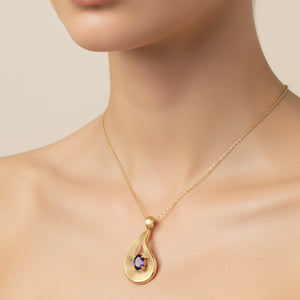 18k Yellow Gold Tear Shape Pendant with Amethyst