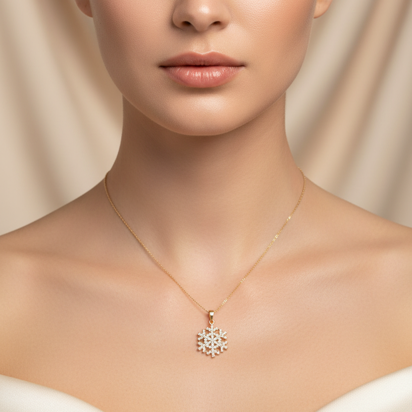 18k Yellow Gold Snow Flake Pendant with Cubic