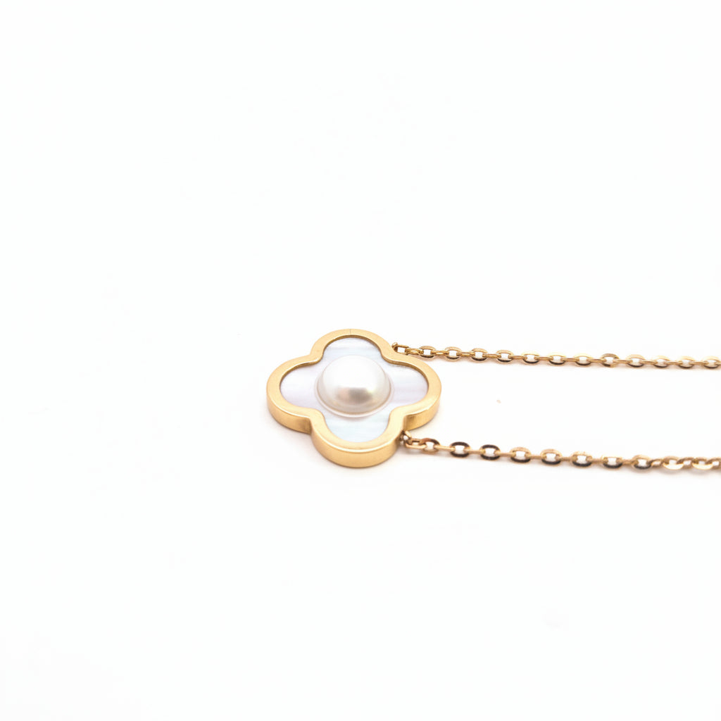 18K Yellow Gold Clover Necklace with Mother of Pearl, 3.18gr