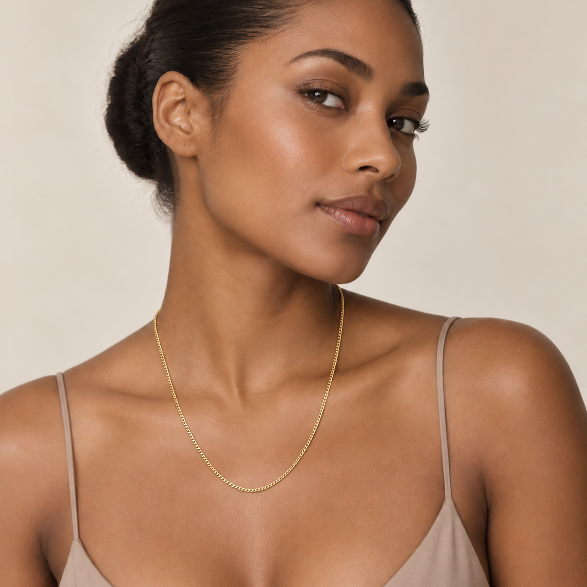 18K Yellow Gold Curb Chain Necklace