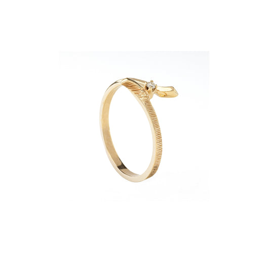 Yellow Gold Ring with Diamond in the middle, TDW: 0.01ct, 10k, size 6 1/2