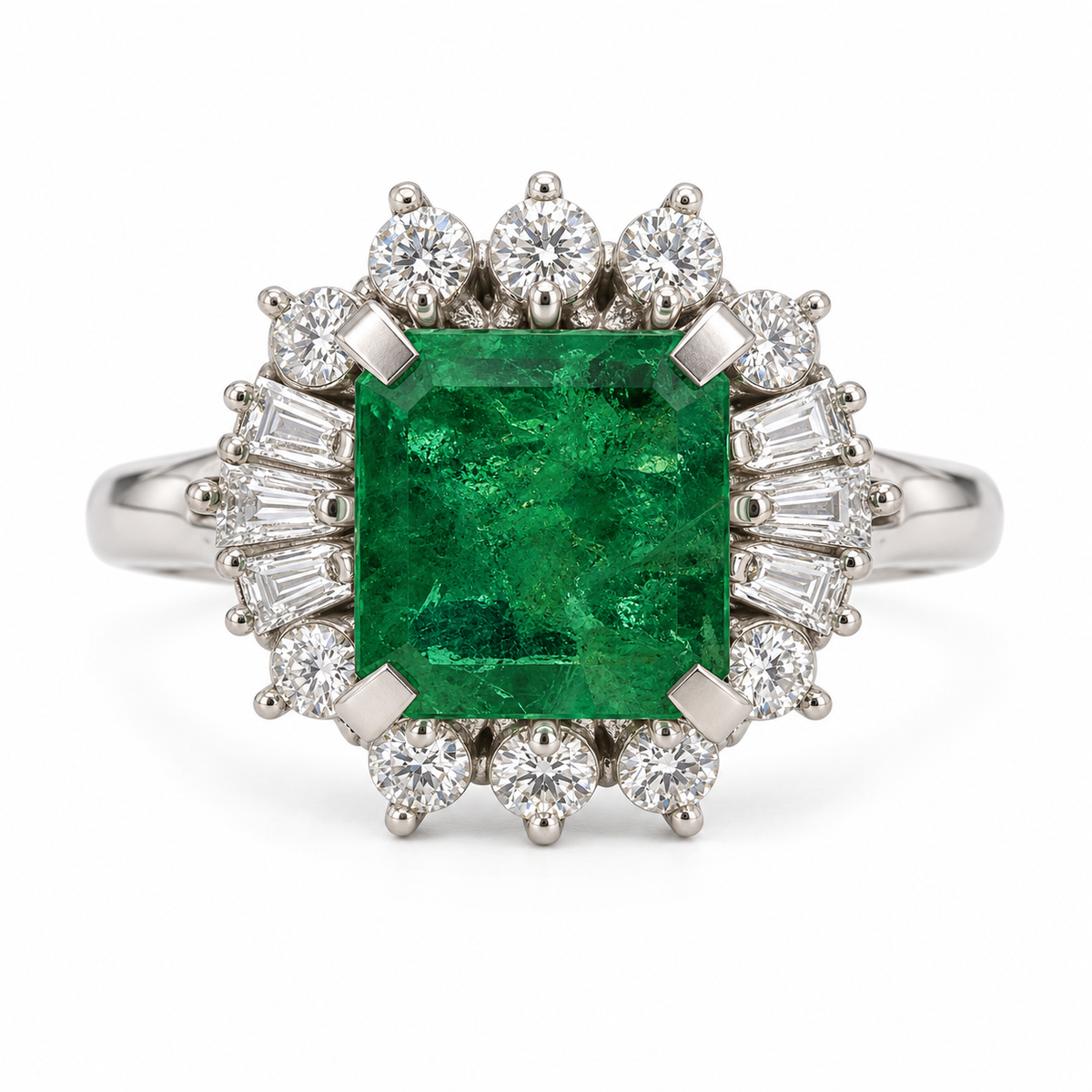 900 Platinum Vintage Emerald-Cut Emerald Diamond Halo Cluster Ring
