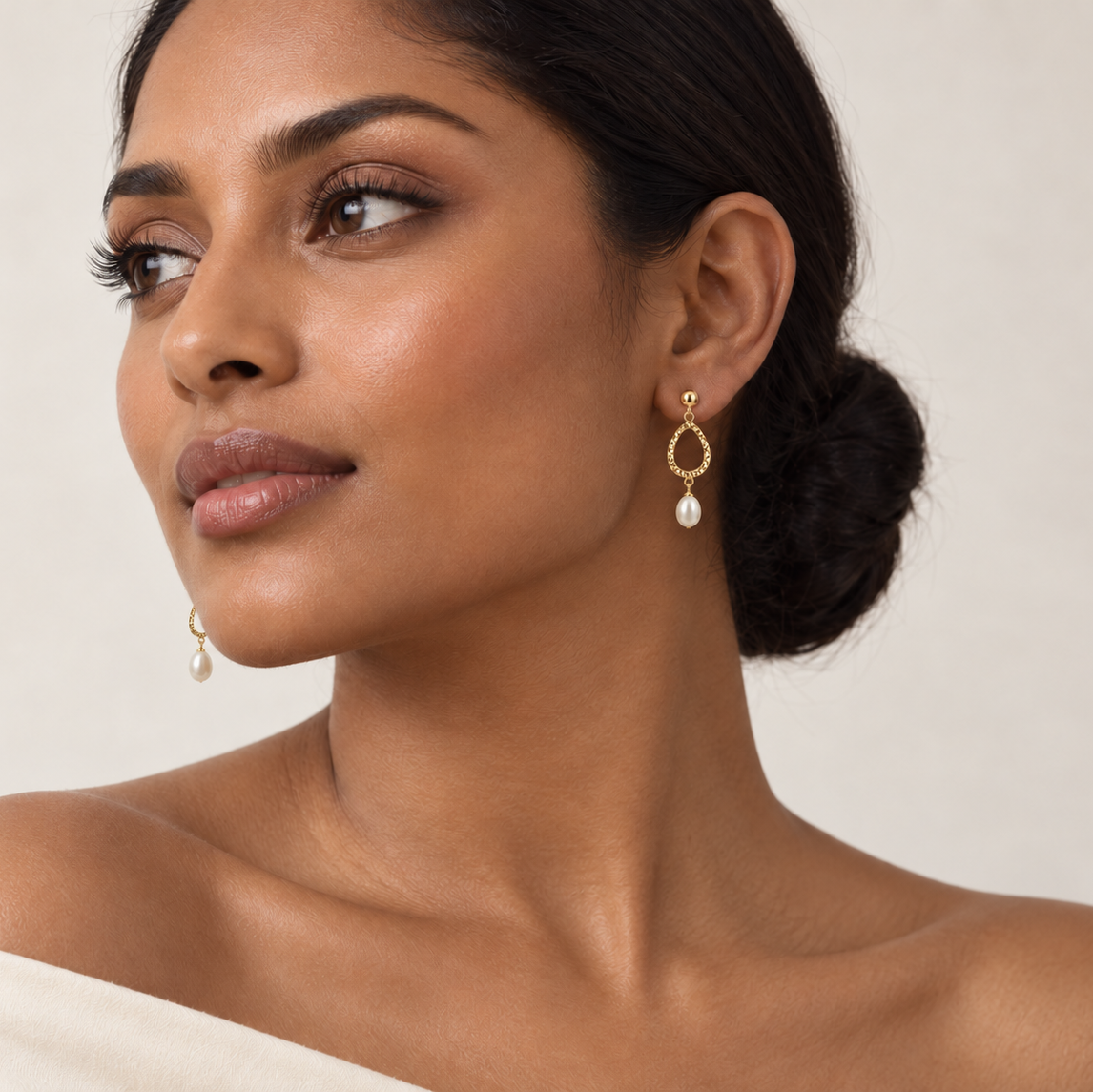 18K Yellow Gold Diamond-Cut Open Teardrop Pearl Drop Earrings