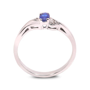 10K White Gold Thin Sapphire and Diamond Ring. S:0.25ct TDW: 0.02ct