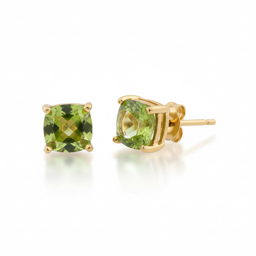 10k Yellow Gold Peridot Stud Earrings