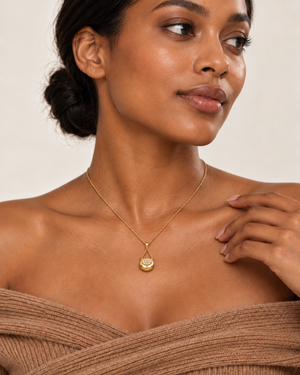 18K Yellow Gold Diamond Purse Pendant