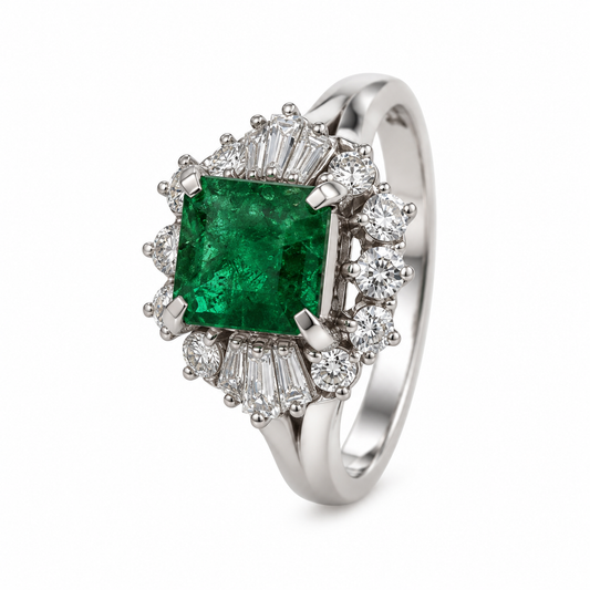 900 Platinum Vintage Emerald-Cut Emerald Diamond Halo Cluster Ring