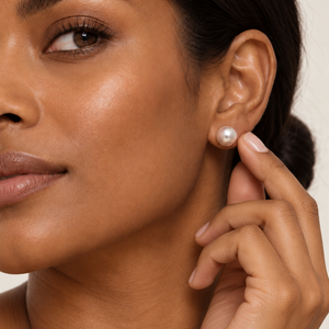 14K Yellow Gold Pearl Stud Earrings