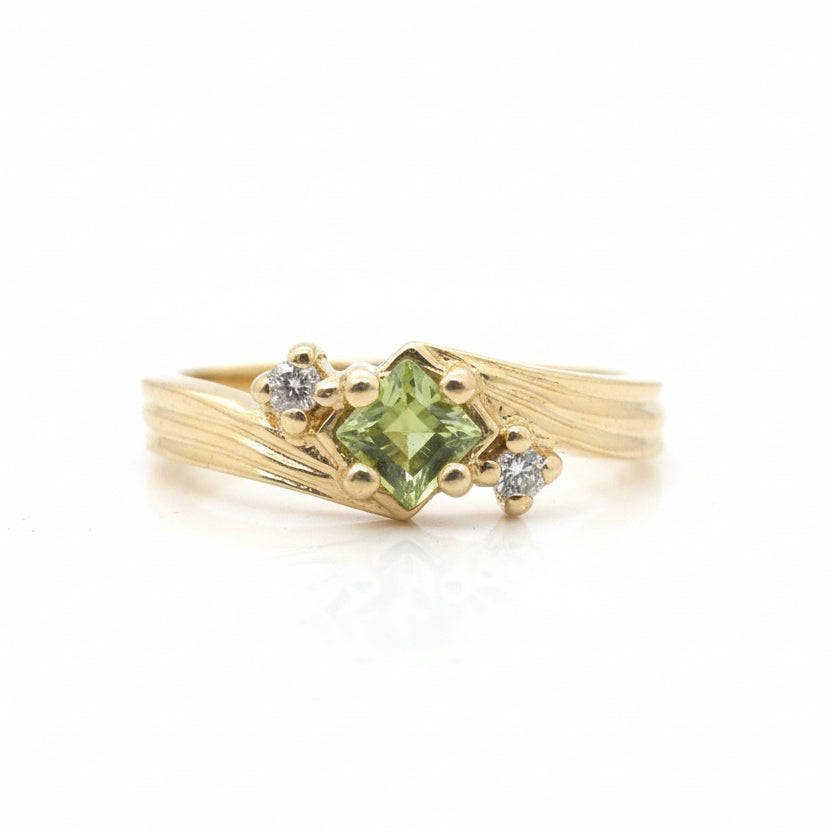 14k Yellow Gold Peridot Diamond Accent Ring