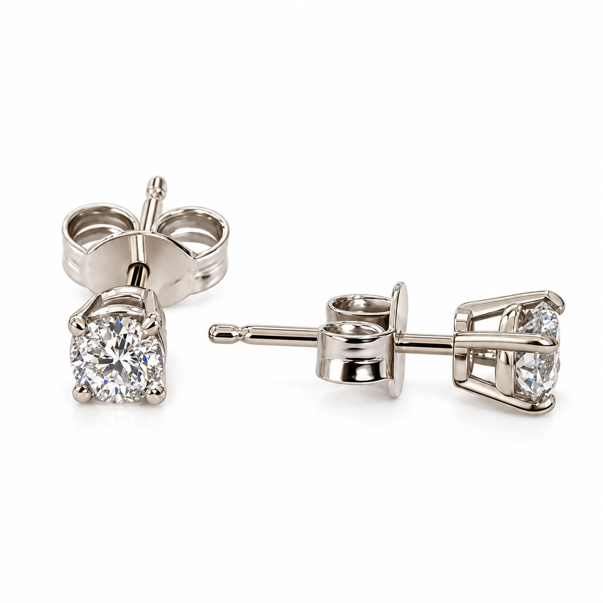 18K White Gold Round Diamond Solitaire Stud Earrings TDW:0.5ct