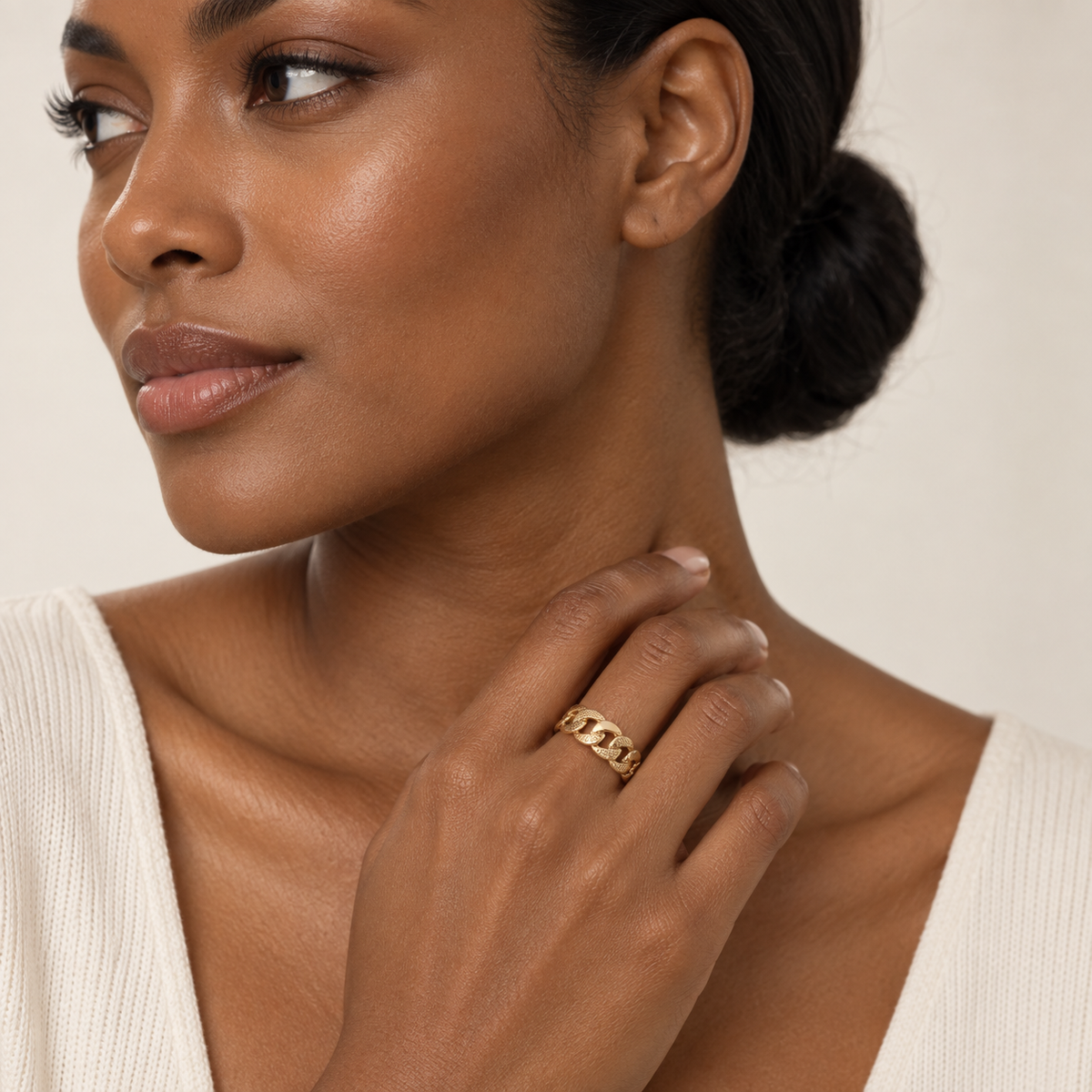 18K Yellow Gold Textured Curb Link Ring Size
