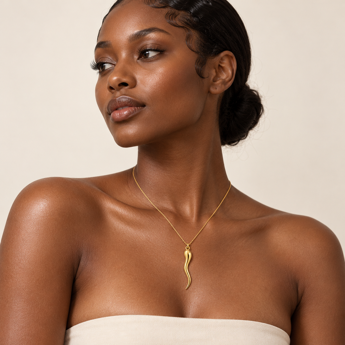 10K Yellow Gold Italian Horn Pendant