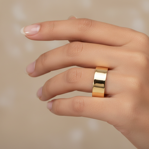 14K Yellow Gold Flat Surface Band