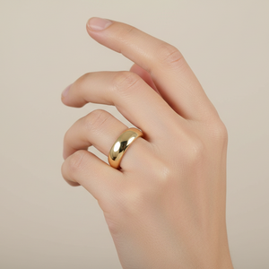 18K Yellow Gold Comfortable Band, Width: 5.6mm