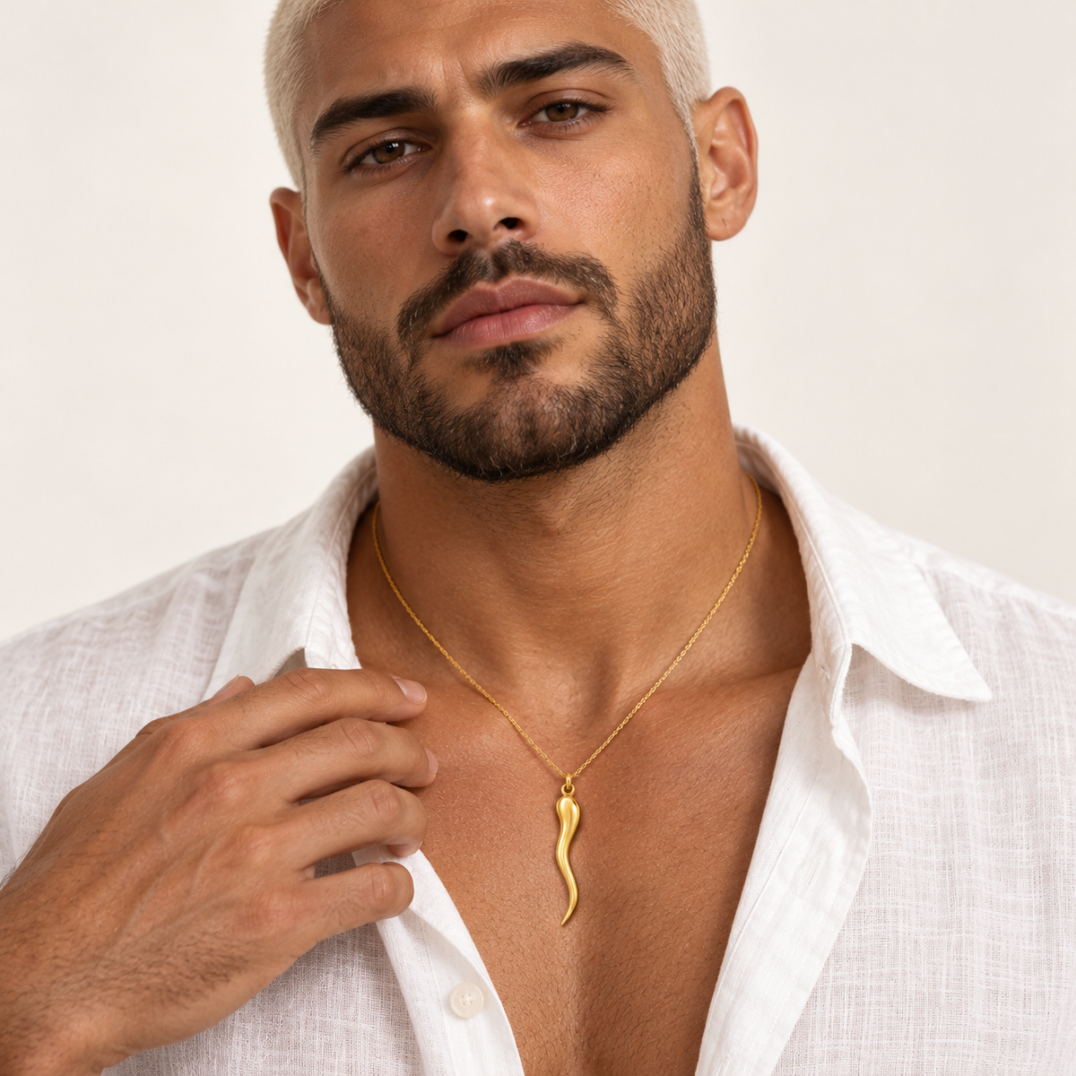 10K Yellow Gold Italian Horn Pendant