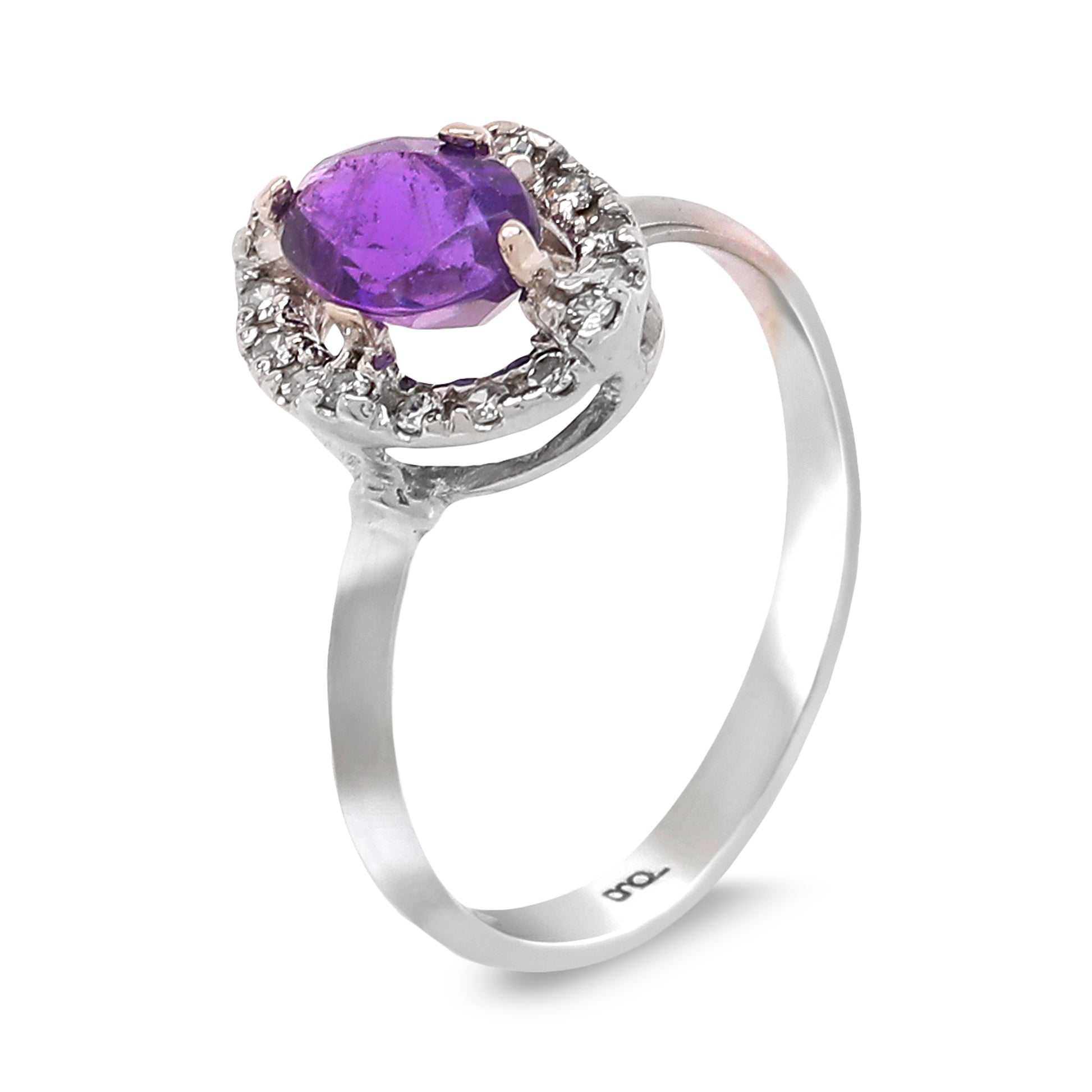 White Gold Oval Amethyst with Diamond Halo Ring. 14k,  A: 0.54ct, TDW: 0.16ct