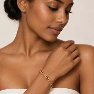 18K Yellow Gold Figaro Chain Bracelet