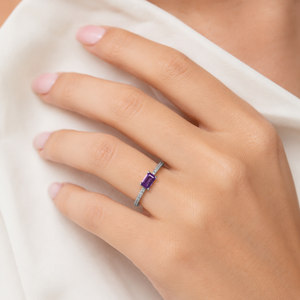 925 Sterling Silver Purple Emerald-Cut Amethyst Ring