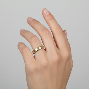 14K Gold Beveled Wedding Band 3.6gr 3.8mm