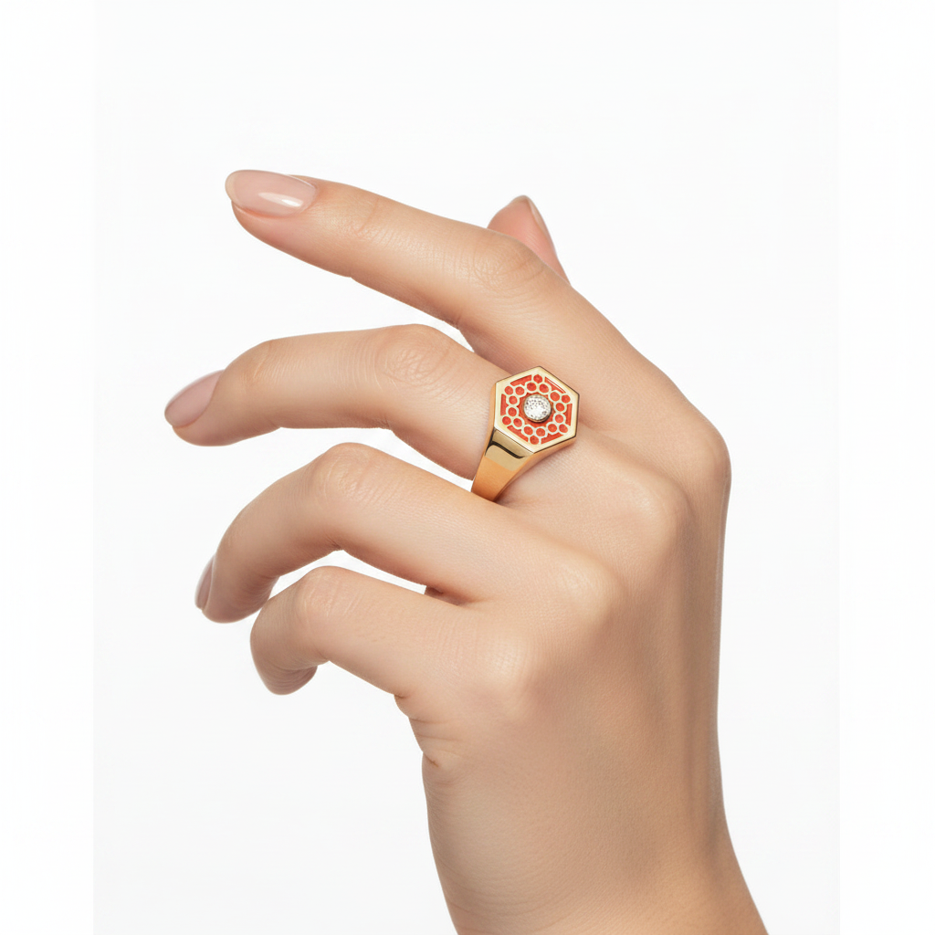 18k Yellow Gold Birks Bee Chic Hexagon Signet Ring - Resale