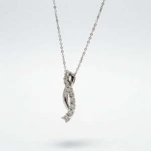 14K White Gold Diamond Drop Pendant Necklace