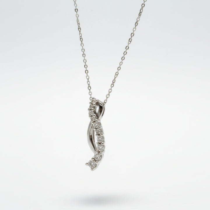 14K White Gold Diamond Drop Pendant Necklace