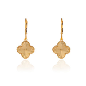 Yellow Gold Dangling Earring with one Clover18k  4.24gr