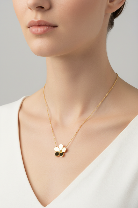 Yellow Gold Flower Necklace with one Cubic Zirconia setting, 18k,  4.14gr