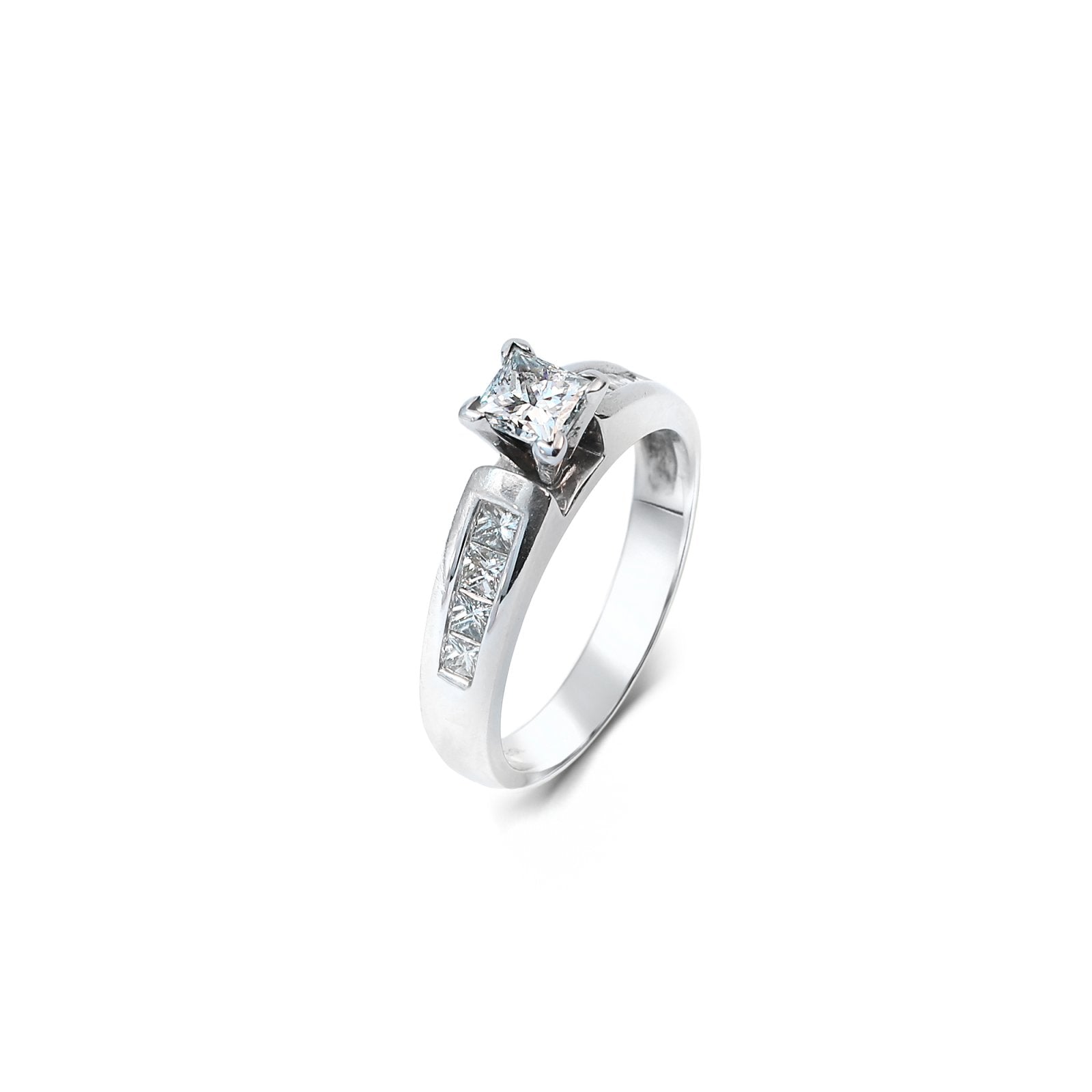 White Gold Engagment Ring with one Princess cut Diamond 0.55CT, VS2-HI in center and four Princess cut diamonds in each Shank  TDW: 1ct ,  14k
