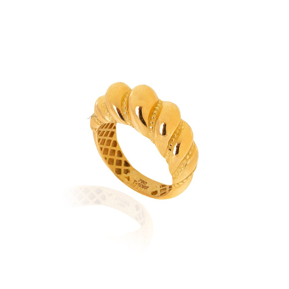 Yellow Gold croissant shape Ring with diamond cut 18k 3.6gr