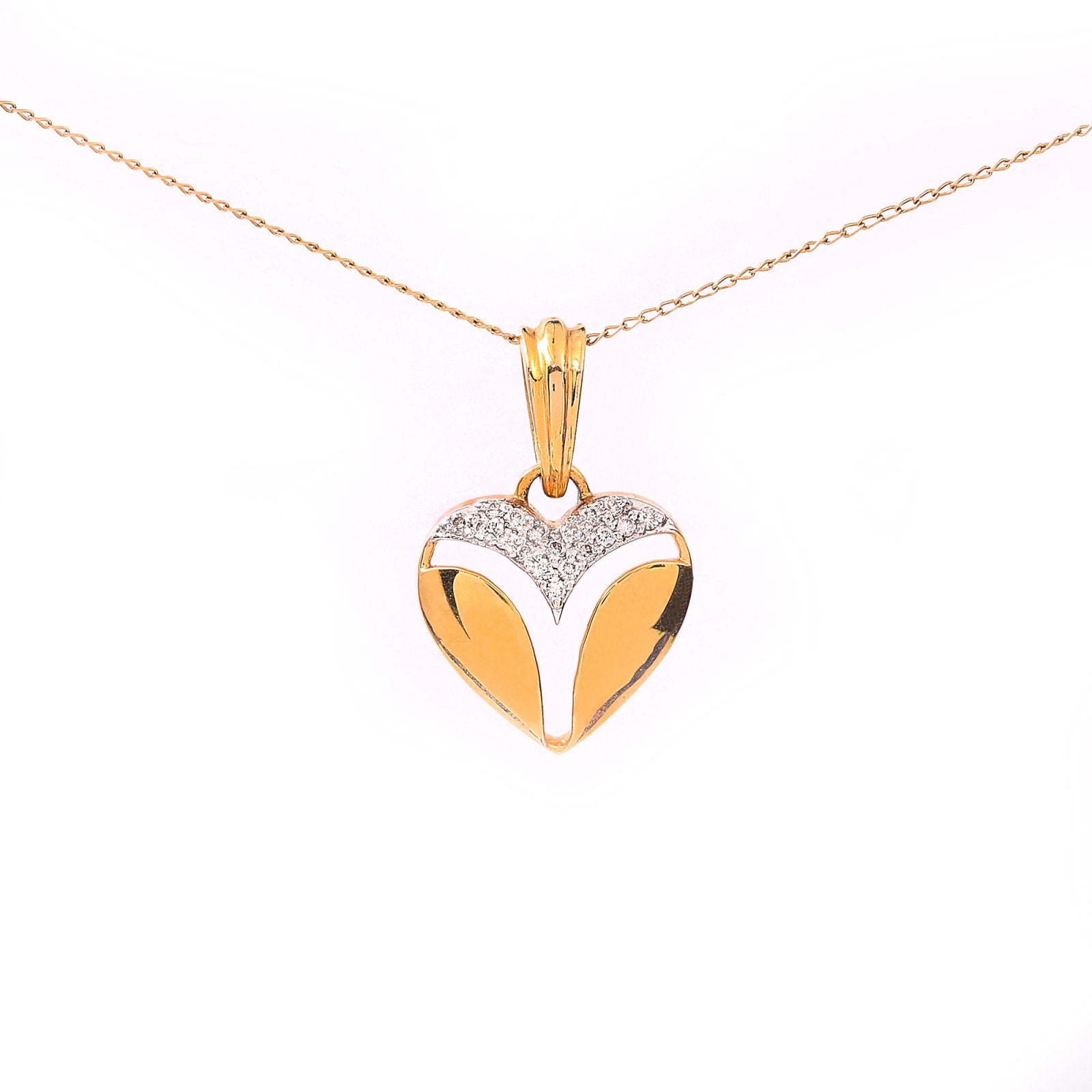Yellow Gold Heart Pendent with 18 Round Diamonds on the top TDW:0.13 14k 2.33gr