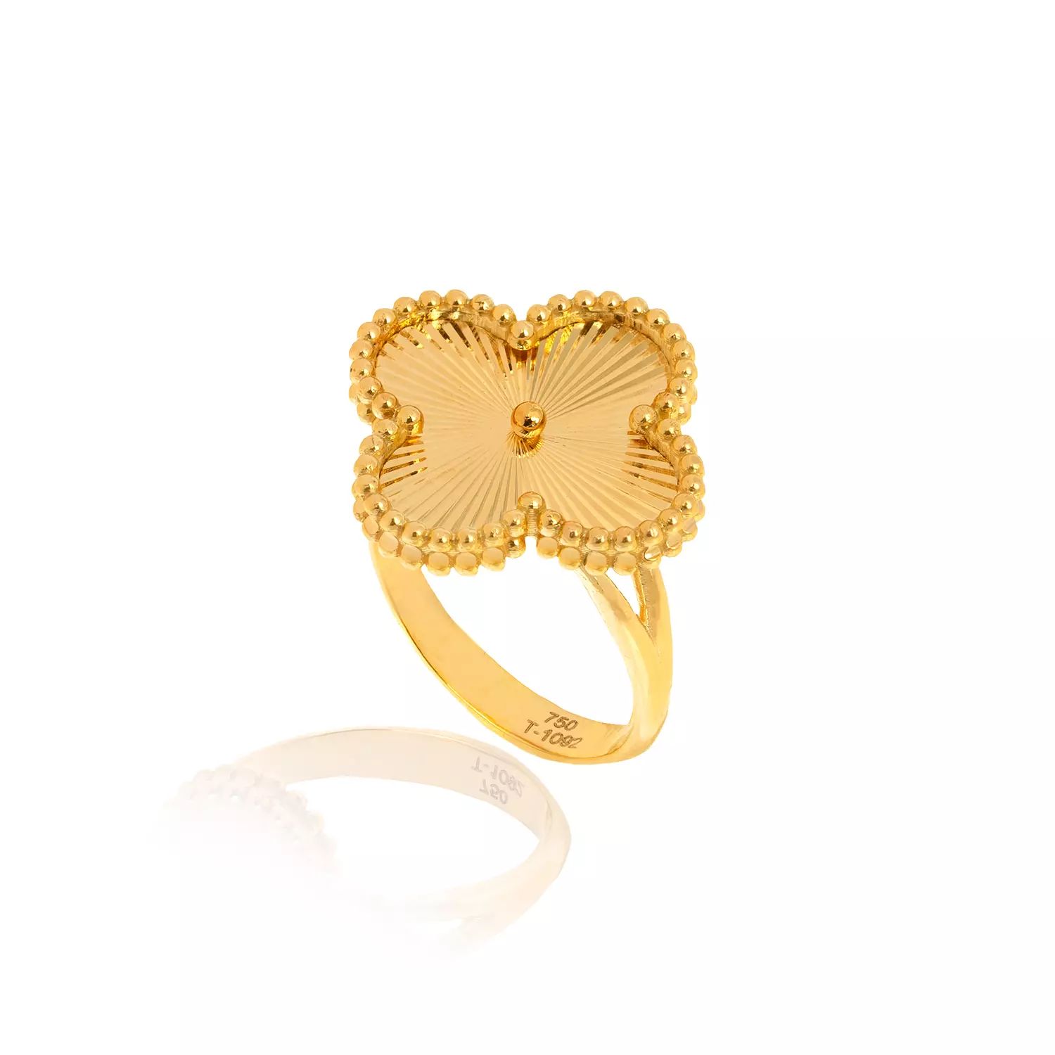 Yellow Gold Clover Shape Ring. 18k, 3.6gr