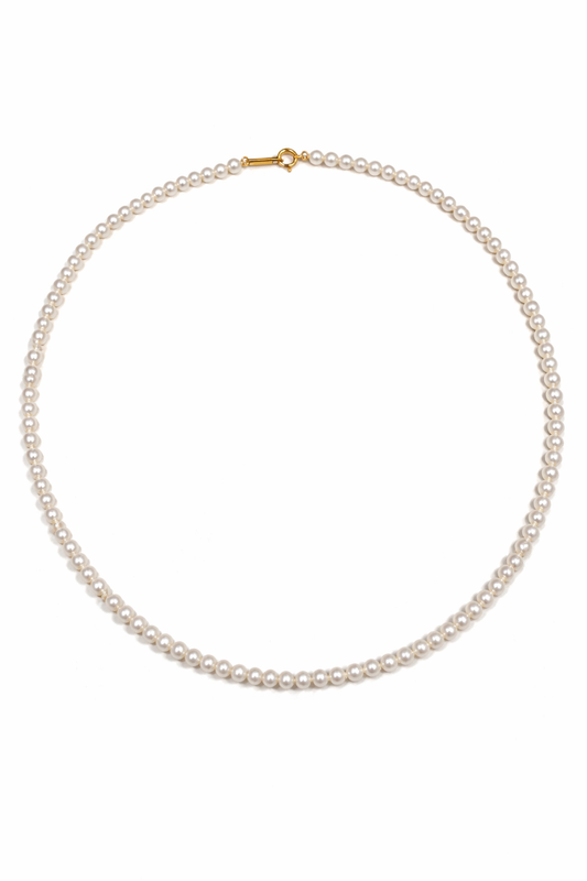 Fresh Water Cultured Pearl Necklace with 18K Yellow Gold Clasp, 3.9-4.1mm Diameter