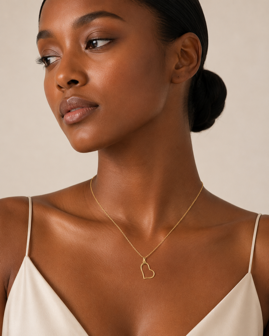 18K Yellow Gold Open Heart Pendant Necklace 23mm