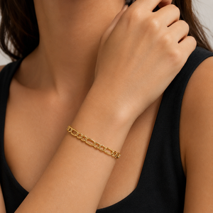 14K Yellow Gold Figaro Style Bracelet 7"