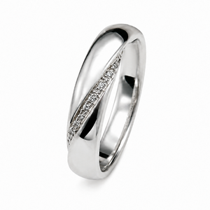 14k White Gold Diamond Twisted Crossover Pave Band