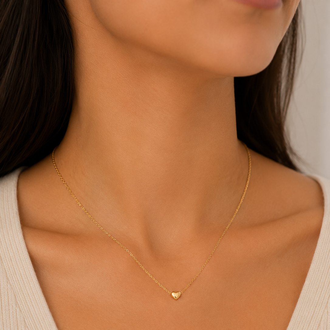 18k Yellow Gold Heart Charm Necklace