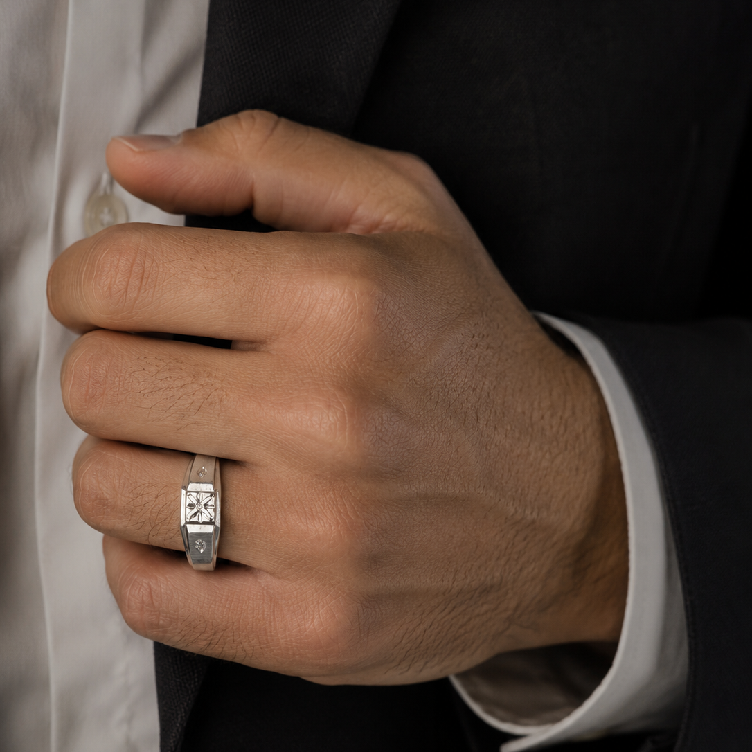 10K White Gold Men's Diamond Signet Ring